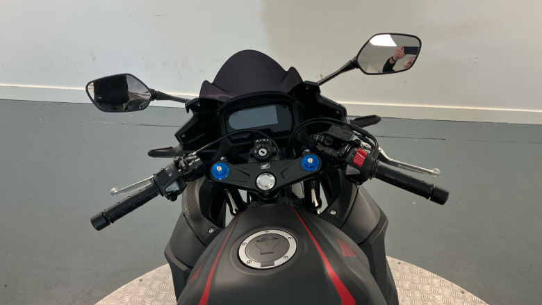 Honda CBR500RA (21MY)